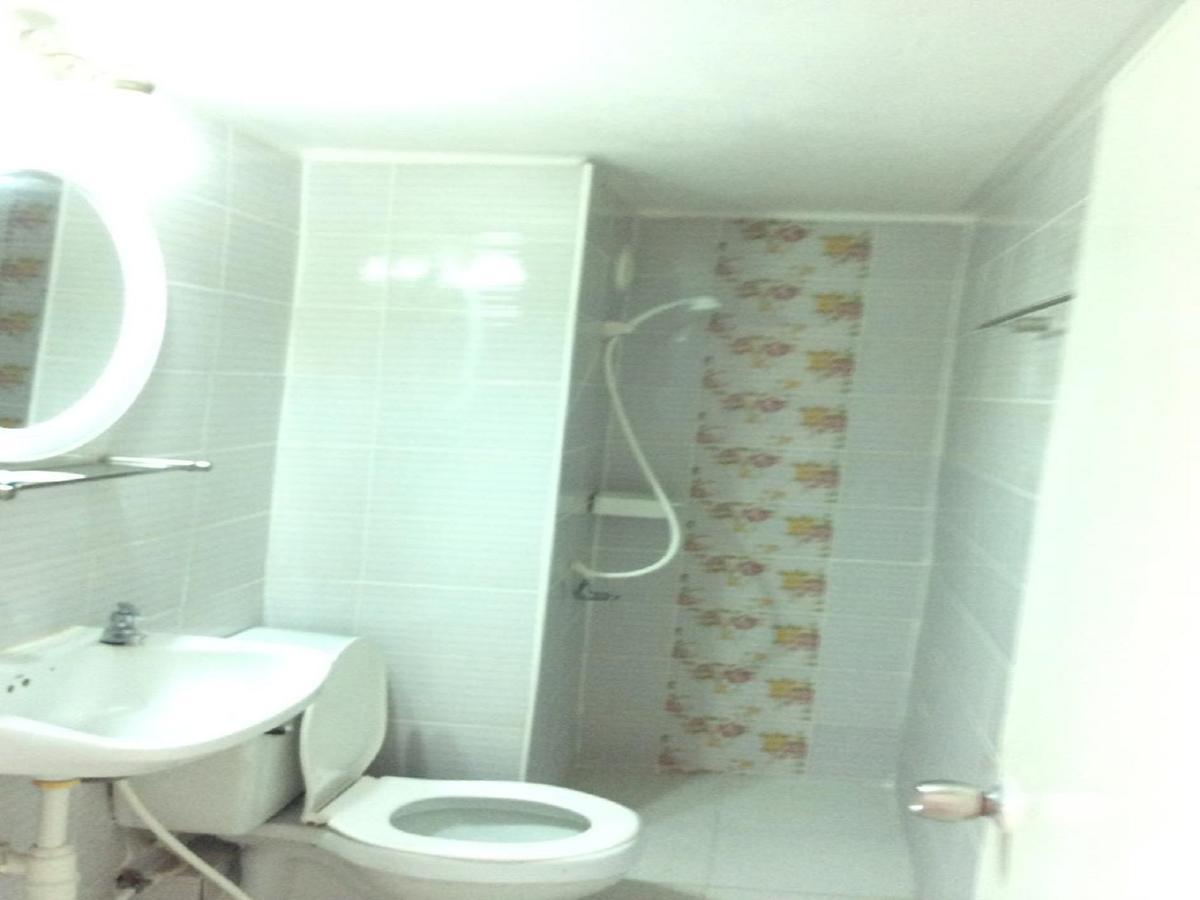 Impact Challenger Muang Thong Thani Service Apartment Bangkok Luaran gambar
